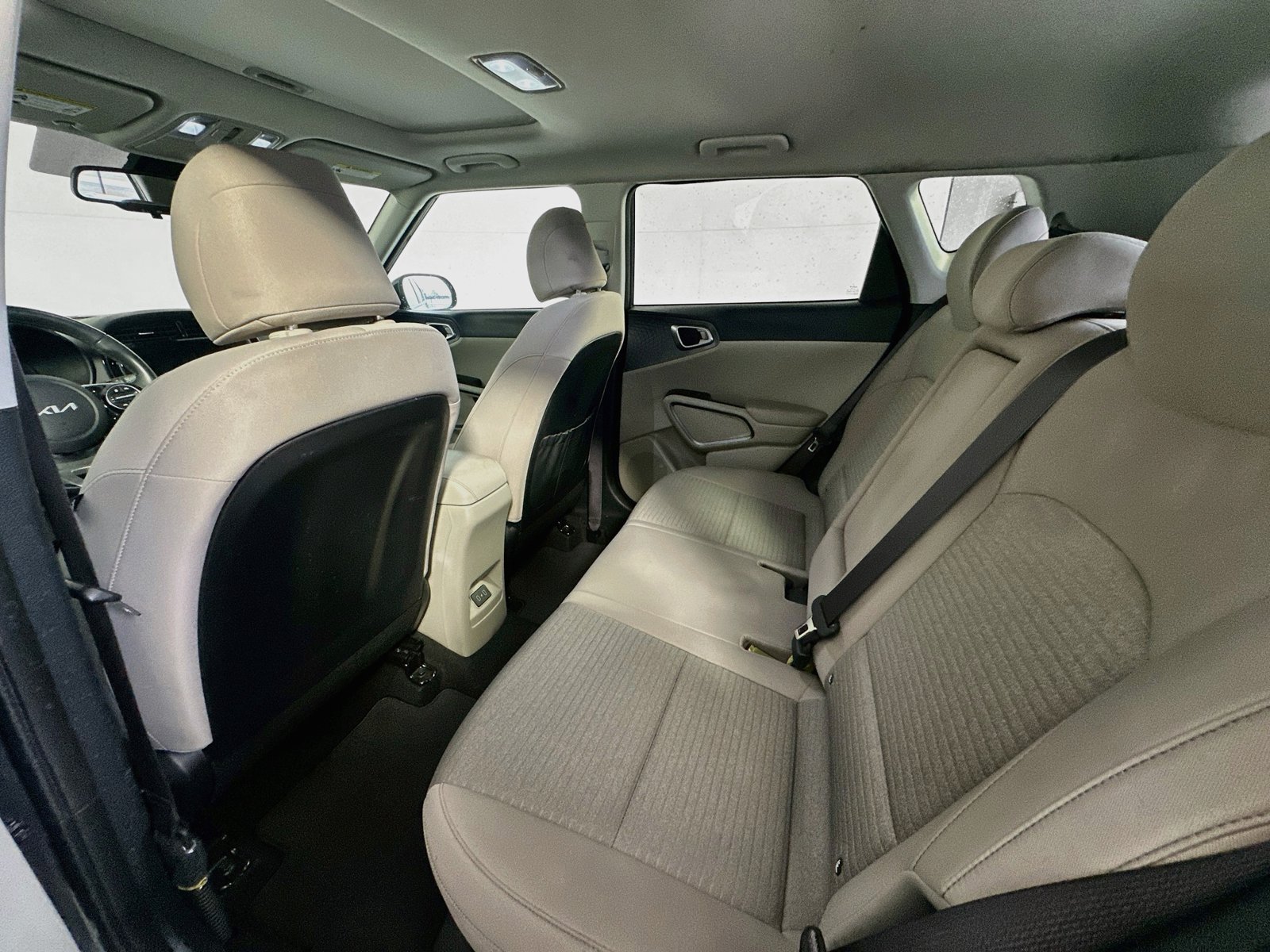 Used 2023 Kia Soul EX FWD image 25
