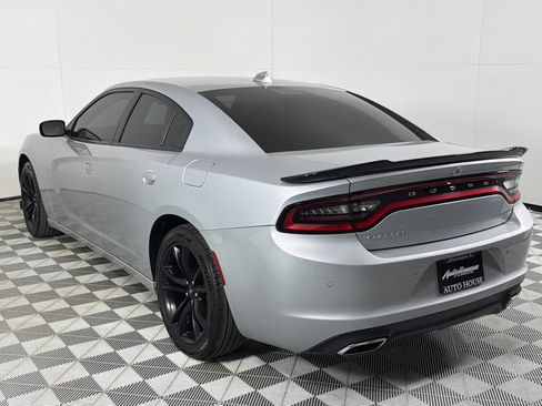 Used 2023 Dodge Charger SXT image 7
