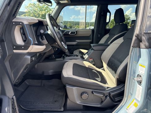 Used 2022 Ford Bronco Wildtrak AWD/4WD image 9