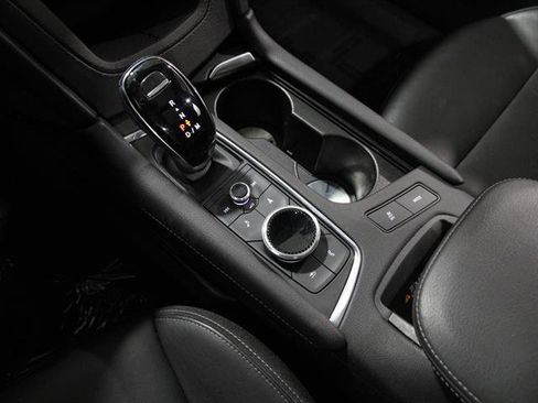 Certified 2023 Cadillac XT6 Premium Luxury w/ Technology Package image 17