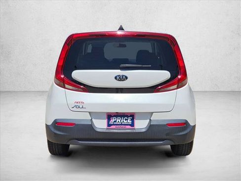 Used 2020 Kia Soul LX FWD image 7