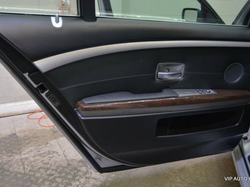 Used 2008 BMW 750Li RWD image 9