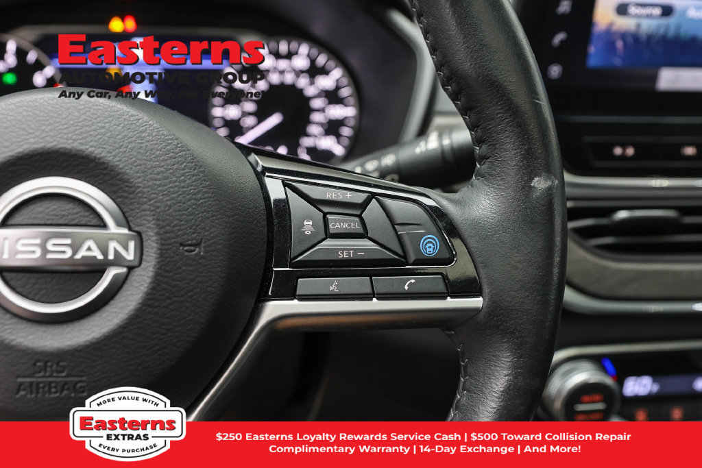 Used 2023 Nissan Altima 2.5 SL AWD/4WD image 17