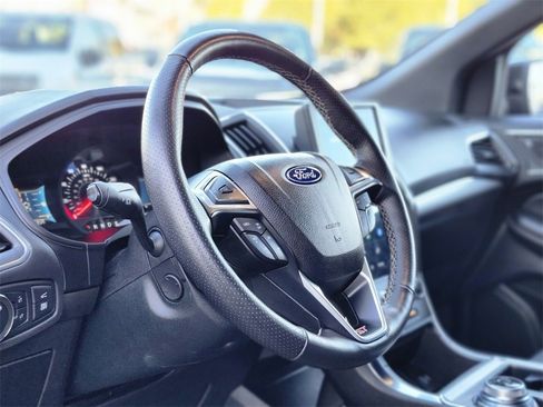 Used 2022 Ford Edge ST w/ Equipment Group 401A image 19