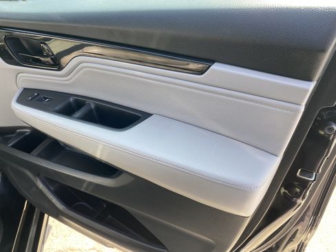 Used 2018 Honda Odyssey Elite image 24