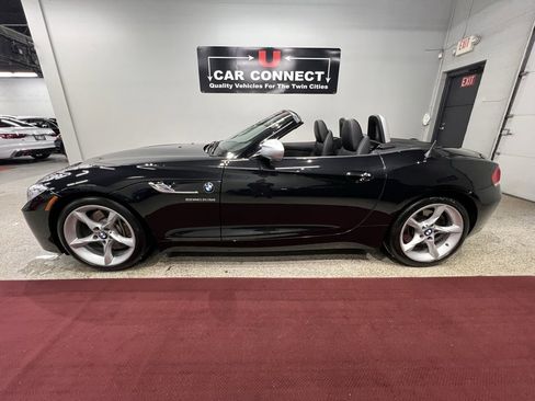 Used 2015 BMW Z4 sDrive35is image 18
