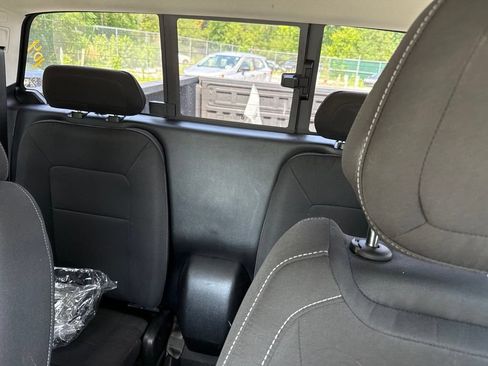 Used 2022 GMC Canyon Elevation RWD image 40