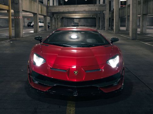 Used 2020 Lamborghini Aventador SVJ image 8