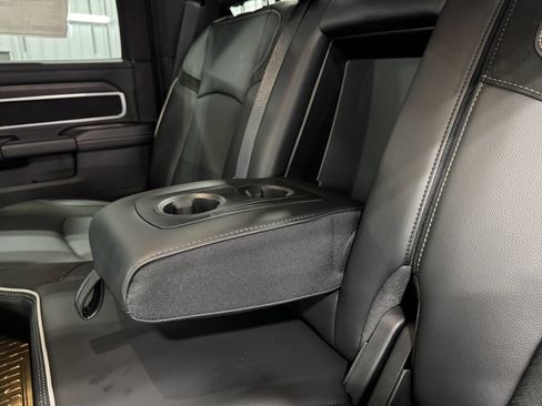 New 2025 RAM 4500 4x4 Crew Cab DRW w/ Laramie Trim Package image 9