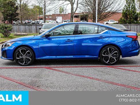 Used 2025 Nissan Altima 2.5 SR image 10