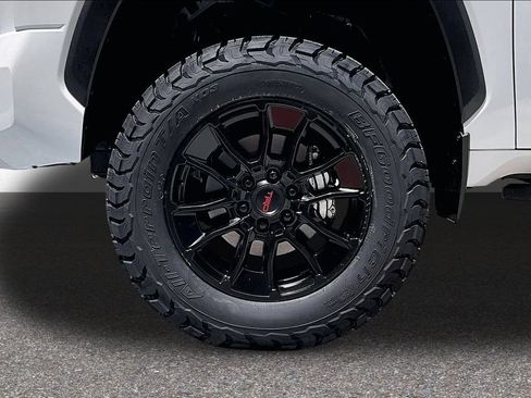 Used 2024 Toyota Tundra Limited w/ TRD Off-Road Package AWD/4WD image 36