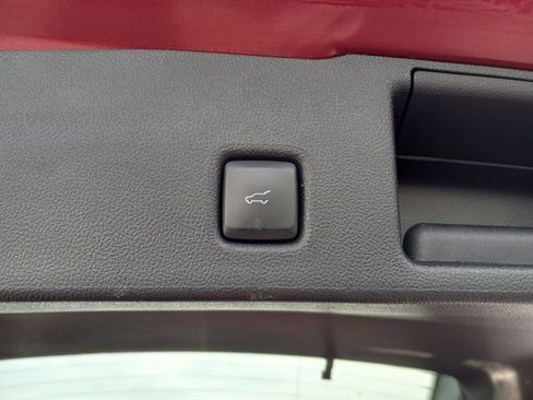 Used 2024 Ford Escape ST-Line w/ Cold Weather Package FWD image 13