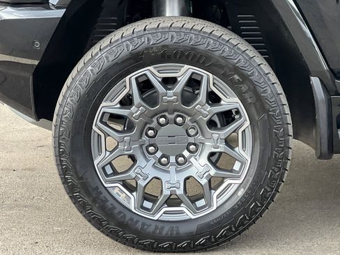 New 2025 GMC Hummer EV 3X image 26