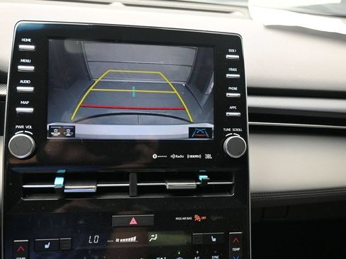 Used 2020 Toyota Avalon XSE FWD image 11