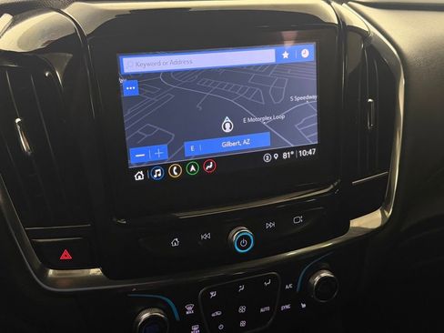 Used 2023 Chevrolet Traverse RS FWD image 21