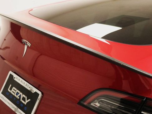 Used 2023 Tesla Model Y Performance image 97