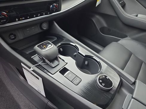 New 2026 Nissan Rogue SV w/ SV Premium Package image 29