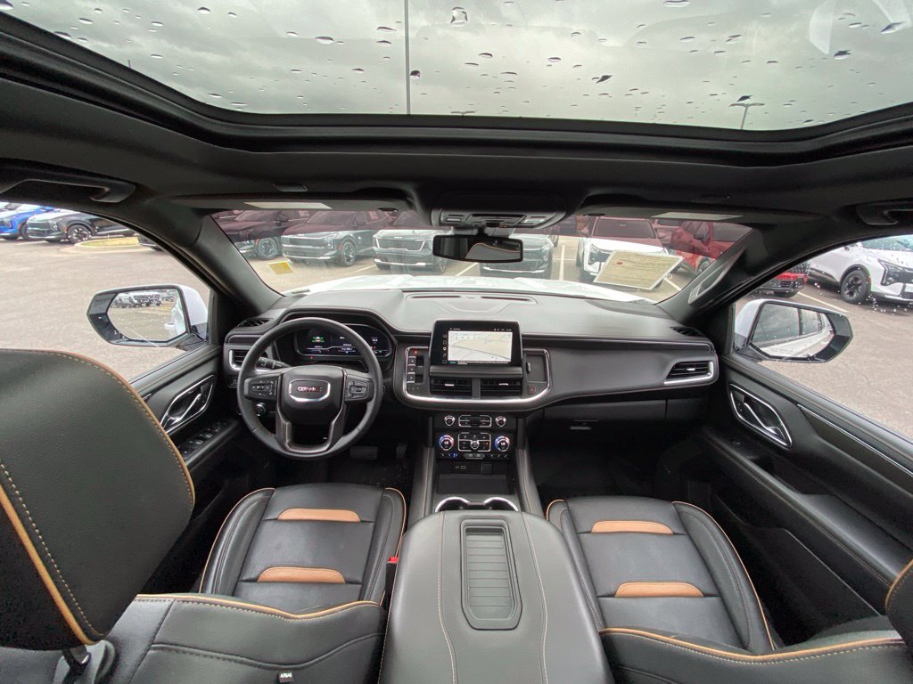 Used 2023 GMC Yukon AT4 w/ AT4 Premium Package AWD/4WD image 22