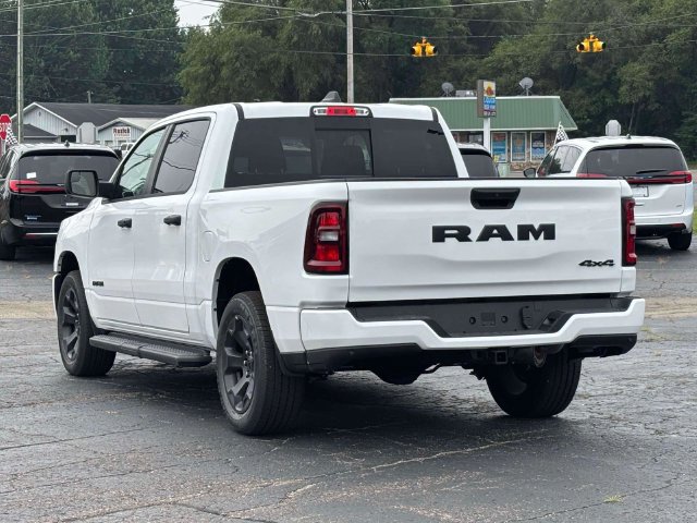 New 2026 RAM 1500 Express AWD/4WD image 9