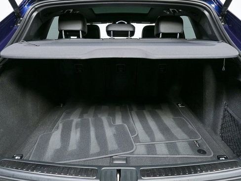 Certified 2025 Porsche Macan image 31