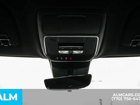 Used 2024 Chevrolet Traverse RS image 67