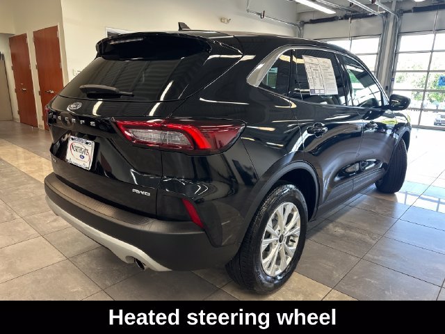 Used 2023 Ford Escape Active AWD/4WD image 12