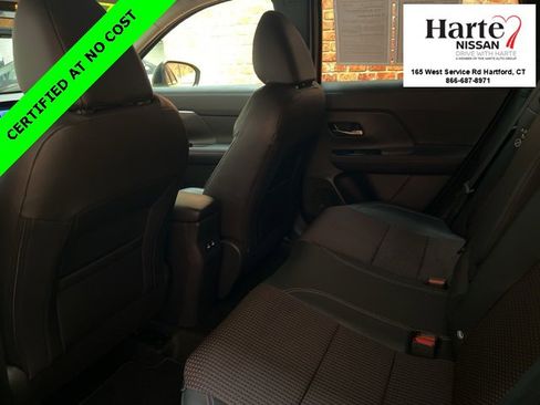 Used 2025 Nissan Kicks SR image 12