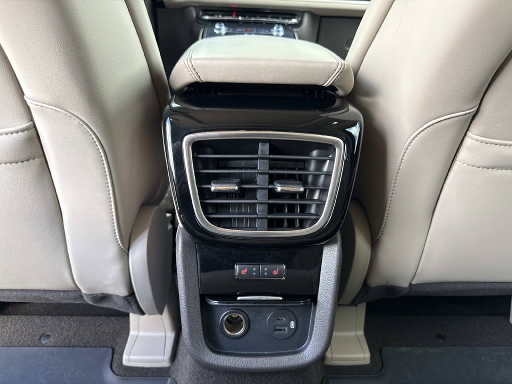 Certified 2021 Lincoln Nautilus Reserve AWD/4WD image 16