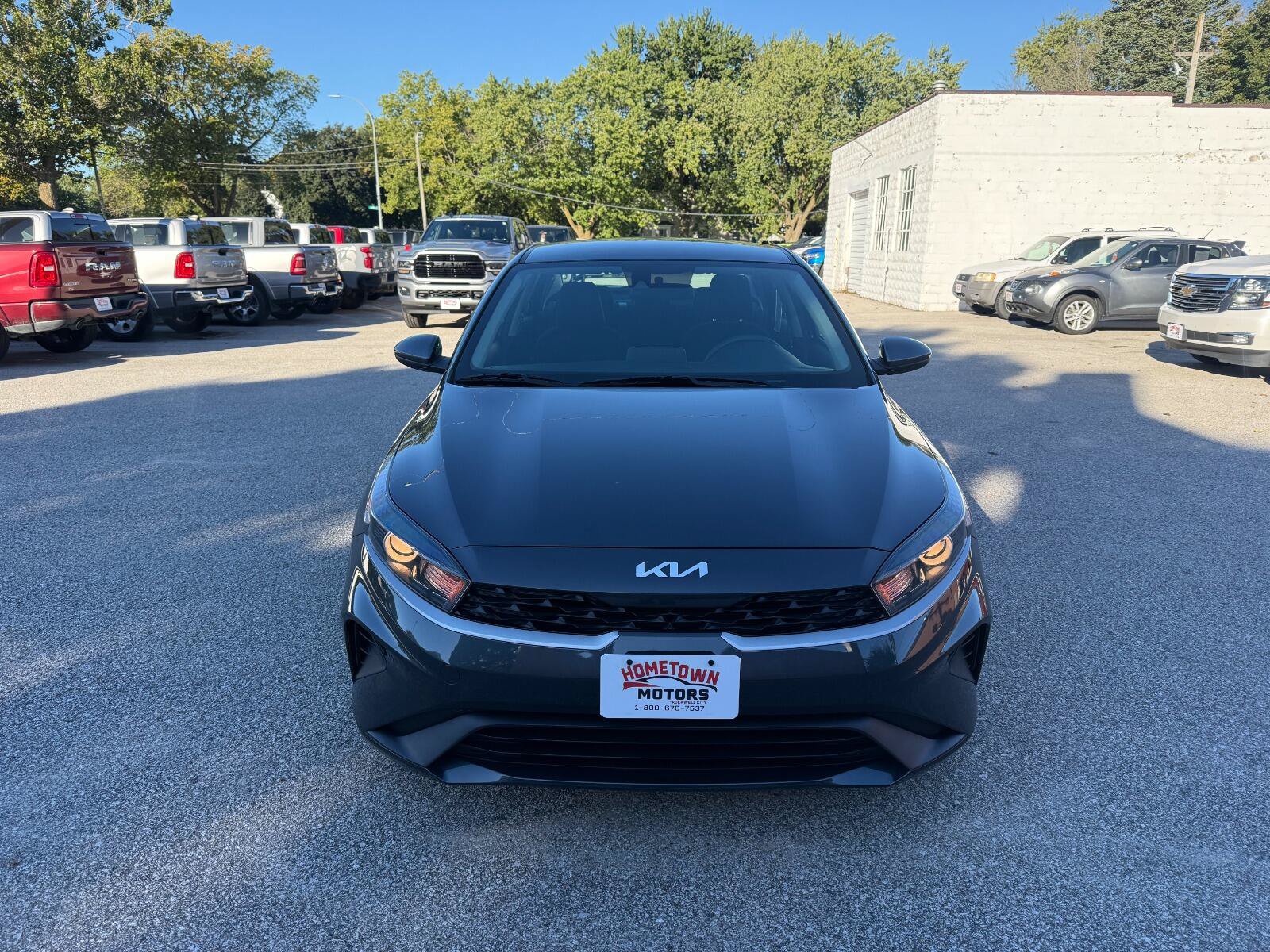 Used 2023 Kia Forte LXS FWD image 2