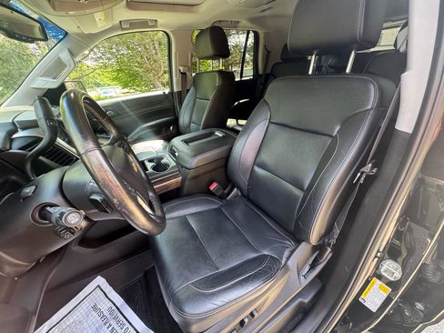 Used 2018 Chevrolet Tahoe LT AWD/4WD image 10