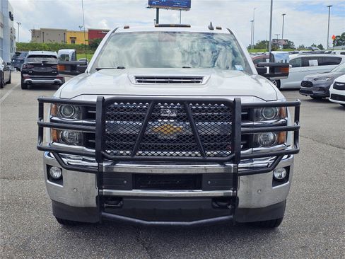 Used 2019 Chevrolet Silverado 2500 LTZ w/ Duramax Plus Package AWD/4WD image 2