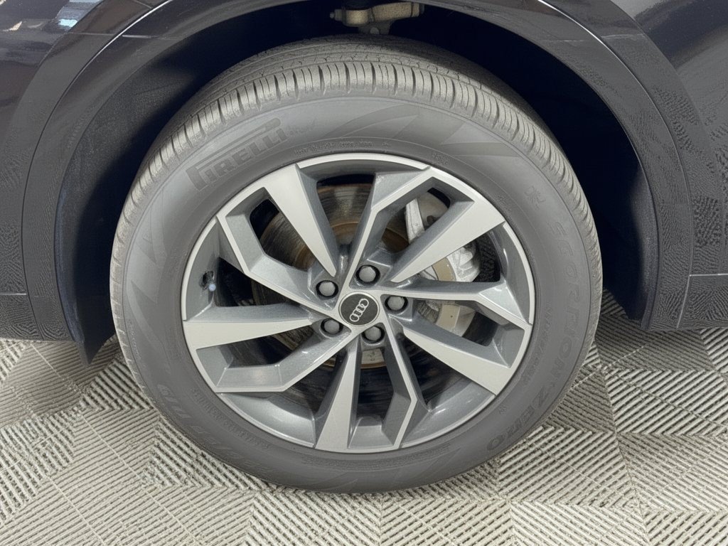 Certified 2024 Audi Q5 2.0T Premium AWD/4WD image 13