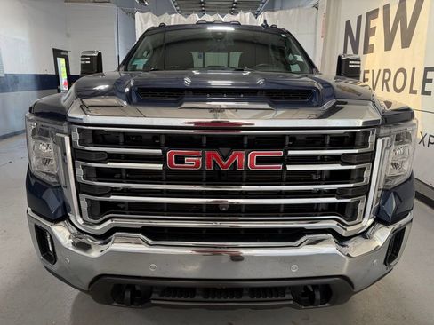 Used 2023 GMC Sierra 3500 SLT w/ SLT Premium Package AWD/4WD image 23