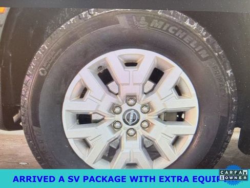 Used 2023 Nissan Frontier SV w/ SV Convenience Package image 9