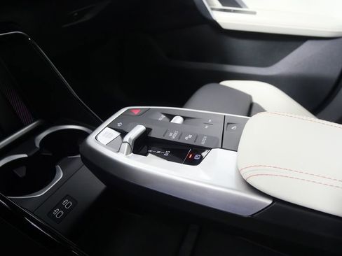 Used 2025 BMW X2 M35i image 28