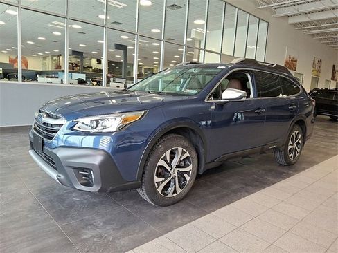 Certified 2022 Subaru Outback Touring w/ Popular Package #2 image 3