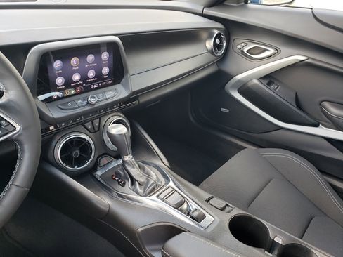 Used 2022 Chevrolet Camaro LT w/ RS Package image 23