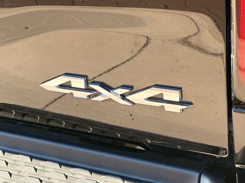 Used 2026 RAM 2500 Big Horn AWD/4WD image 8
