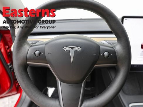 Used 2023 Tesla Model 3 Standard Range RWD image 10