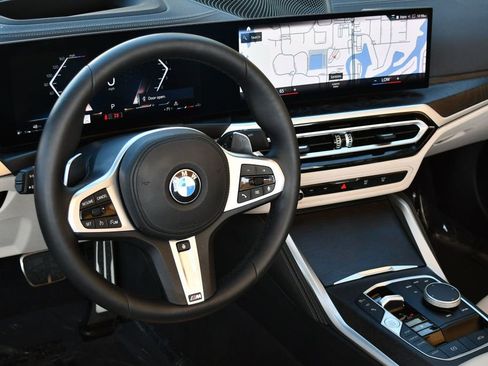 Used 2024 BMW M440i Convertible w/ Premium Package image 63