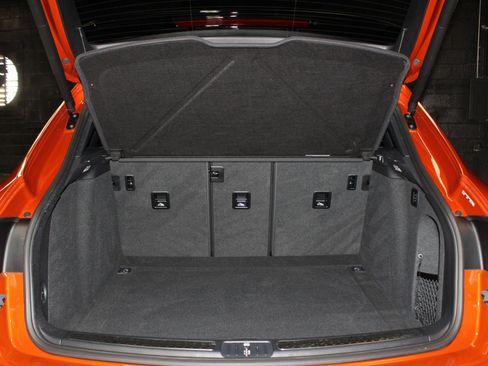 Used 2023 Porsche Macan GTS w/ Premium Package Plus image 71