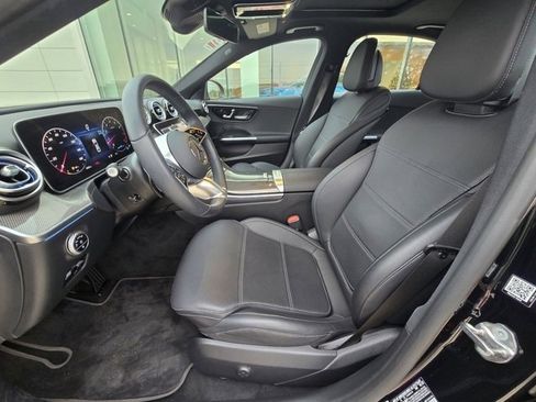 Used 2022 Mercedes-Benz C 300 C 300 image 10