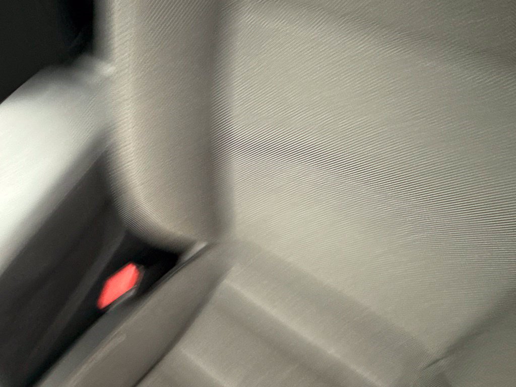 Used 2024 Honda CR-V LX image 9