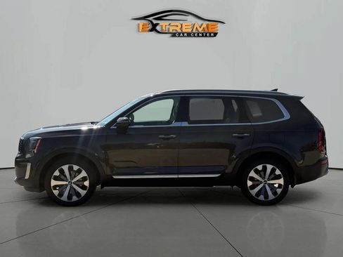 Used 2020 Kia Telluride S AWD/4WD image 3