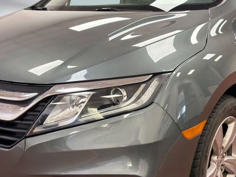 Used 2018 Honda Odyssey EX-L image 11