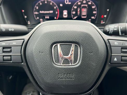 Used 2023 Honda Accord LX image 27