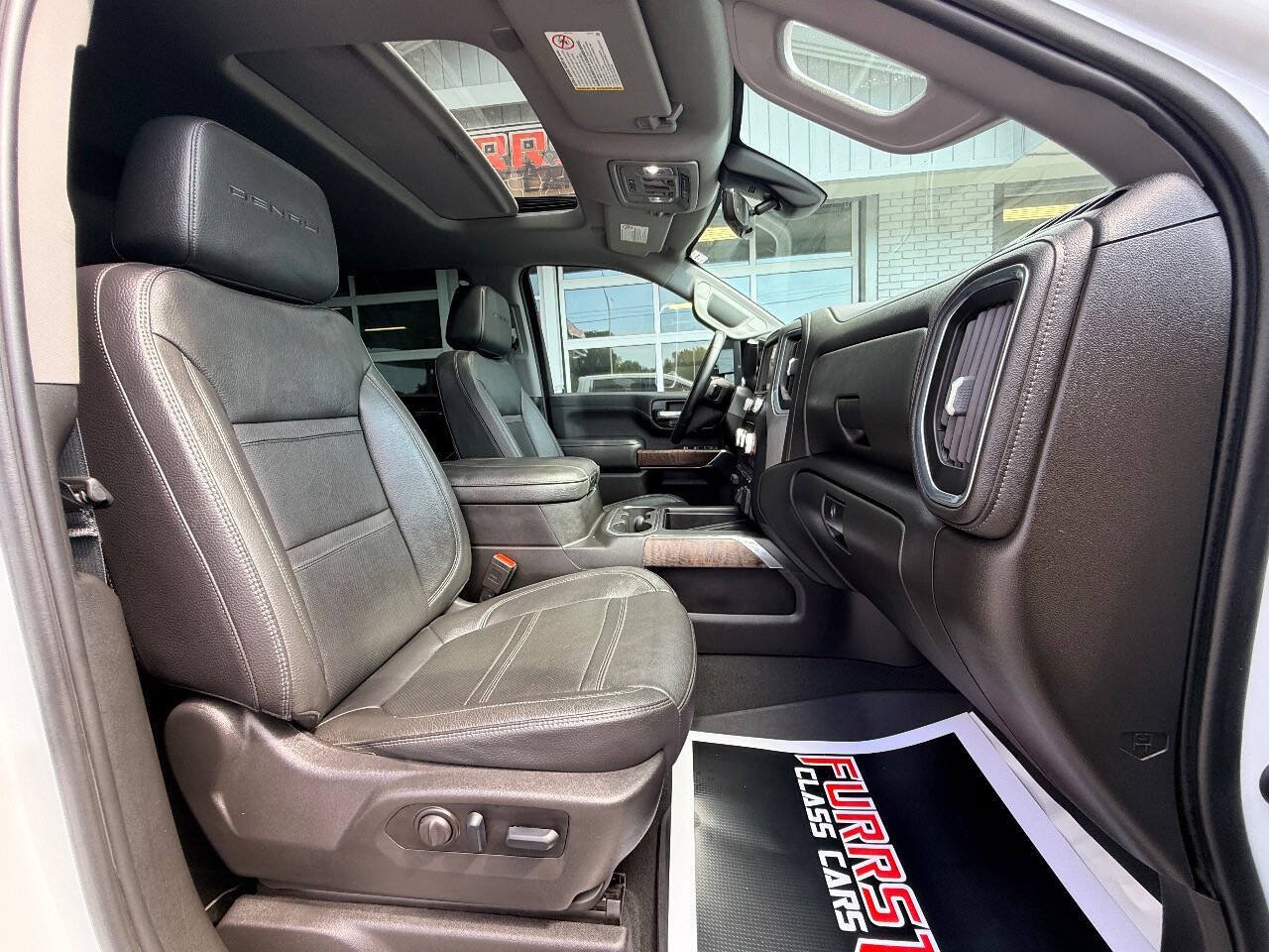 Used 2023 GMC Sierra 2500 Denali w/ Denali Ultimate Package AWD/4WD image 42