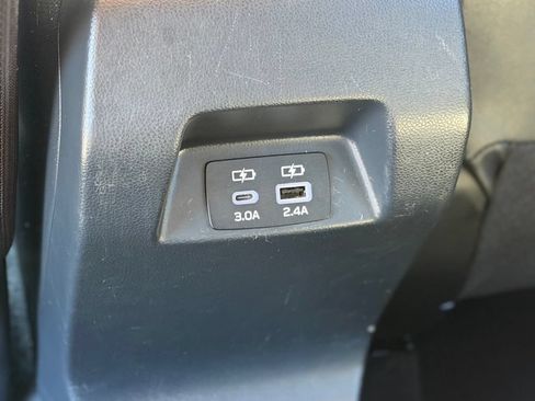 Used 2024 Subaru Crosstrek 2.0i Premium AWD/4WD image 7