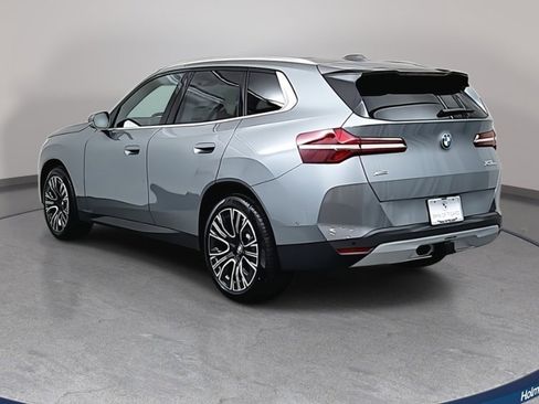 New 2025 BMW X3 xDrive30i w/ Premium Package image 11