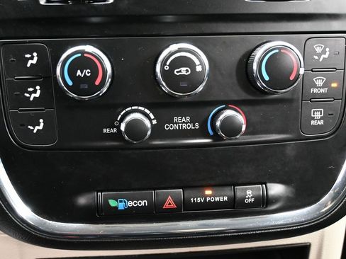 Used 2017 Dodge Grand Caravan SE w/ Power Window Group image 24